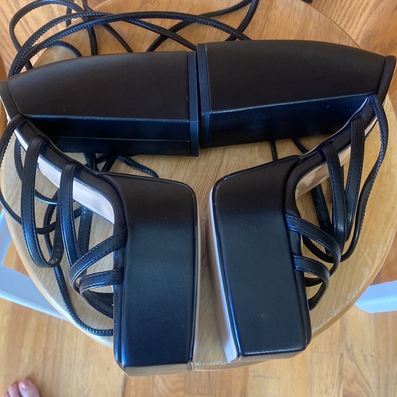 NEW Lace Up Platform Sandals - Picture 4 of 8